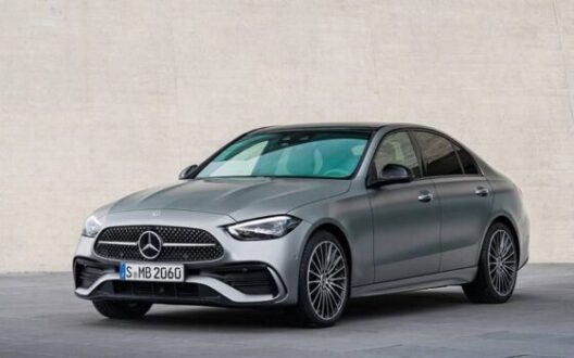 مرسدس بنز C200 L